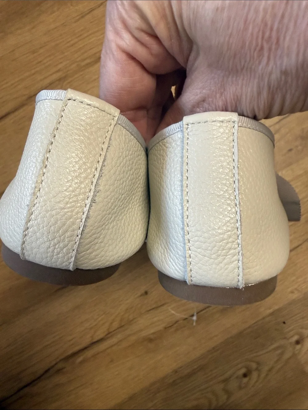 Intentionally Blank Leather flats Size 8 Like Brand New